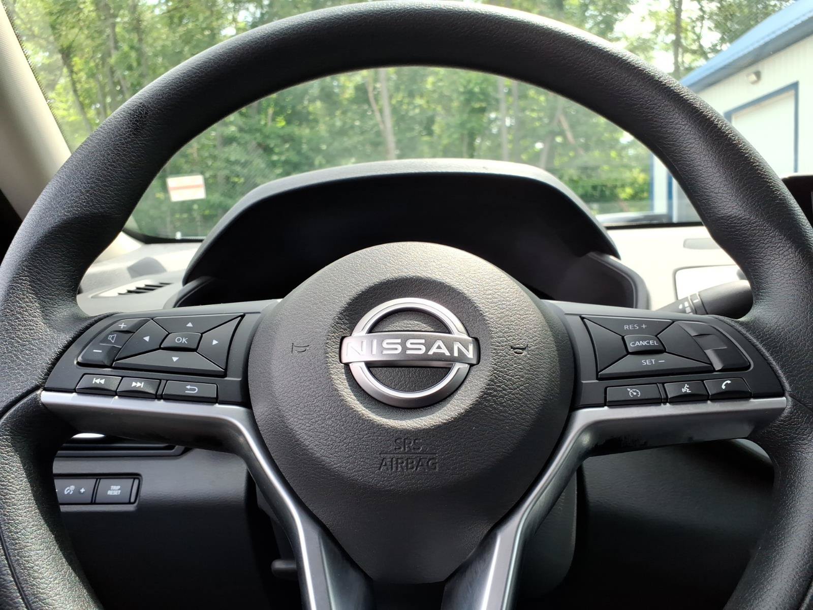 Used 2023 Nissan Altima 2.5 SV AWD/4WD image 26