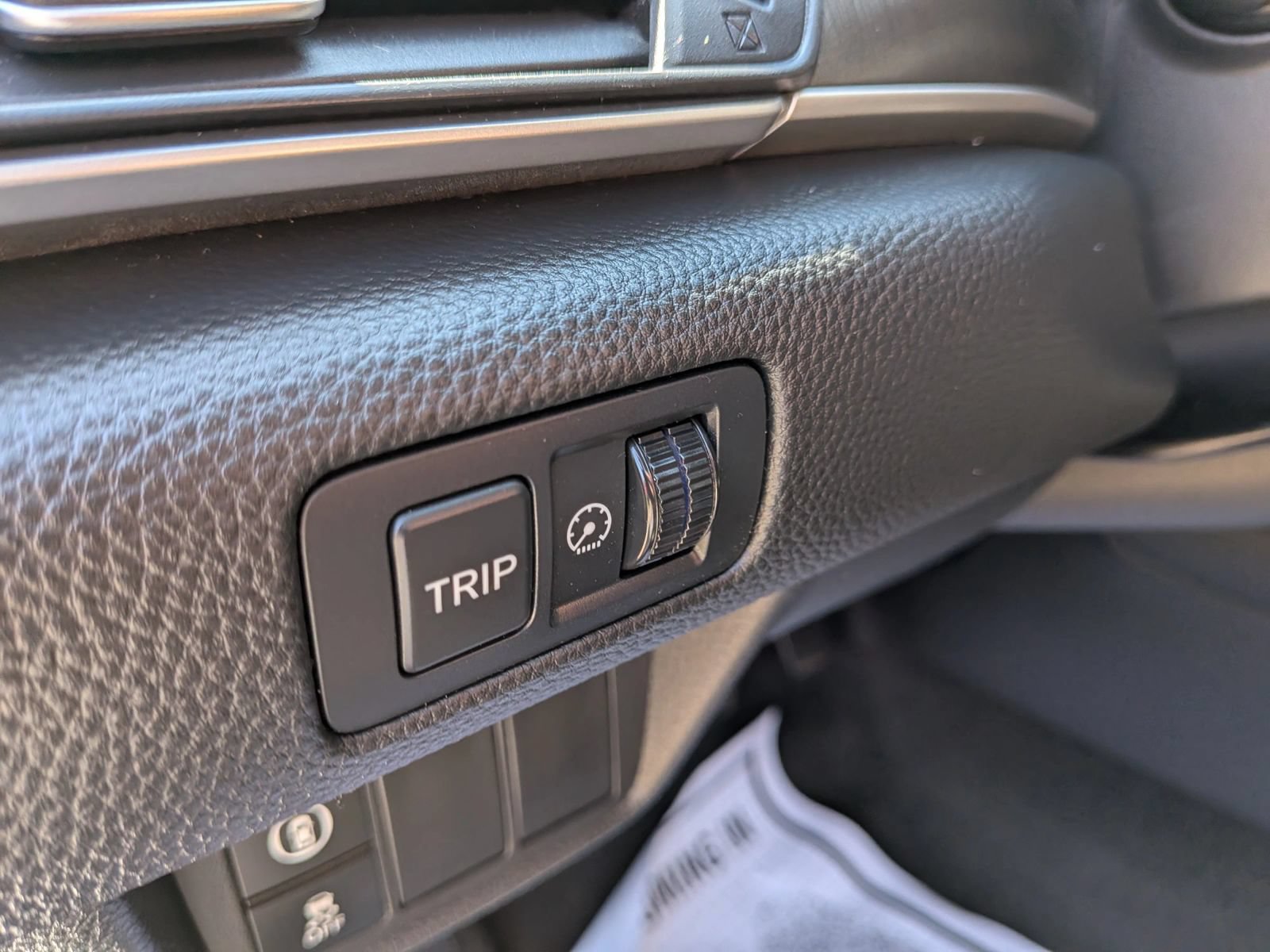 Used 2020 Honda Accord LX image 34