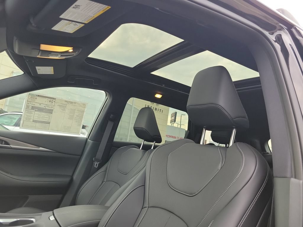 New 2027 INFINITI QX60 Sport w/ Dark Cargo Package AWD/4WD image 12