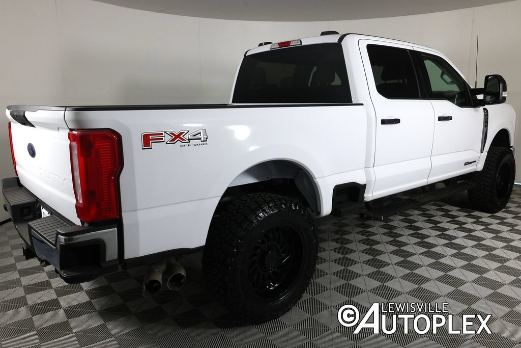 Used 2024 Ford F250 XLT w/ FX4 Off-Road Package AWD/4WD image 5