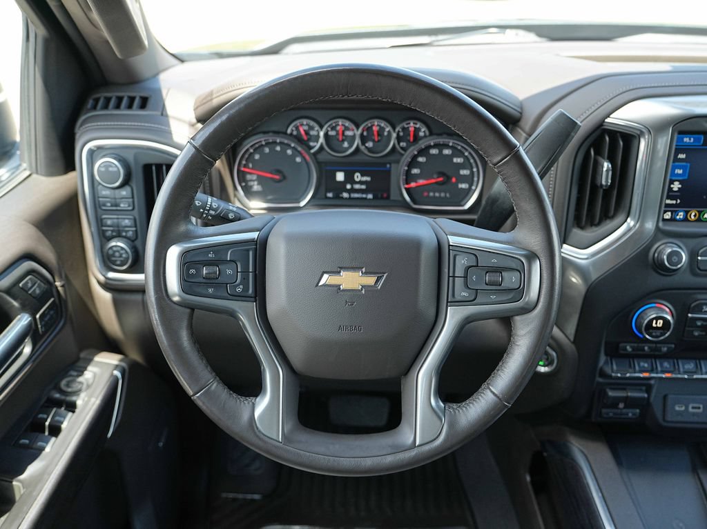 Used 2020 Chevrolet Silverado 1500 LTZ w/ LTZ Plus Package AWD/4WD image 35