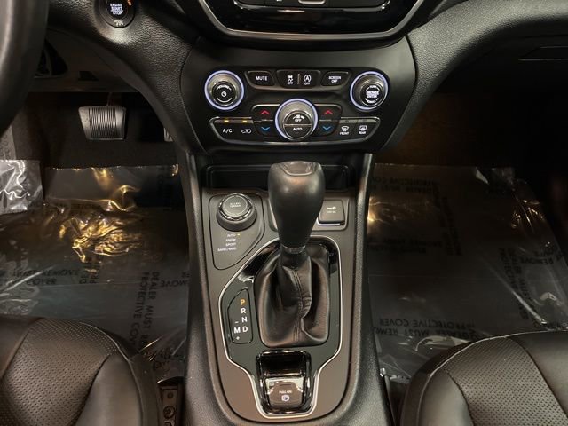 Used 2019 Jeep Cherokee Limited image 31