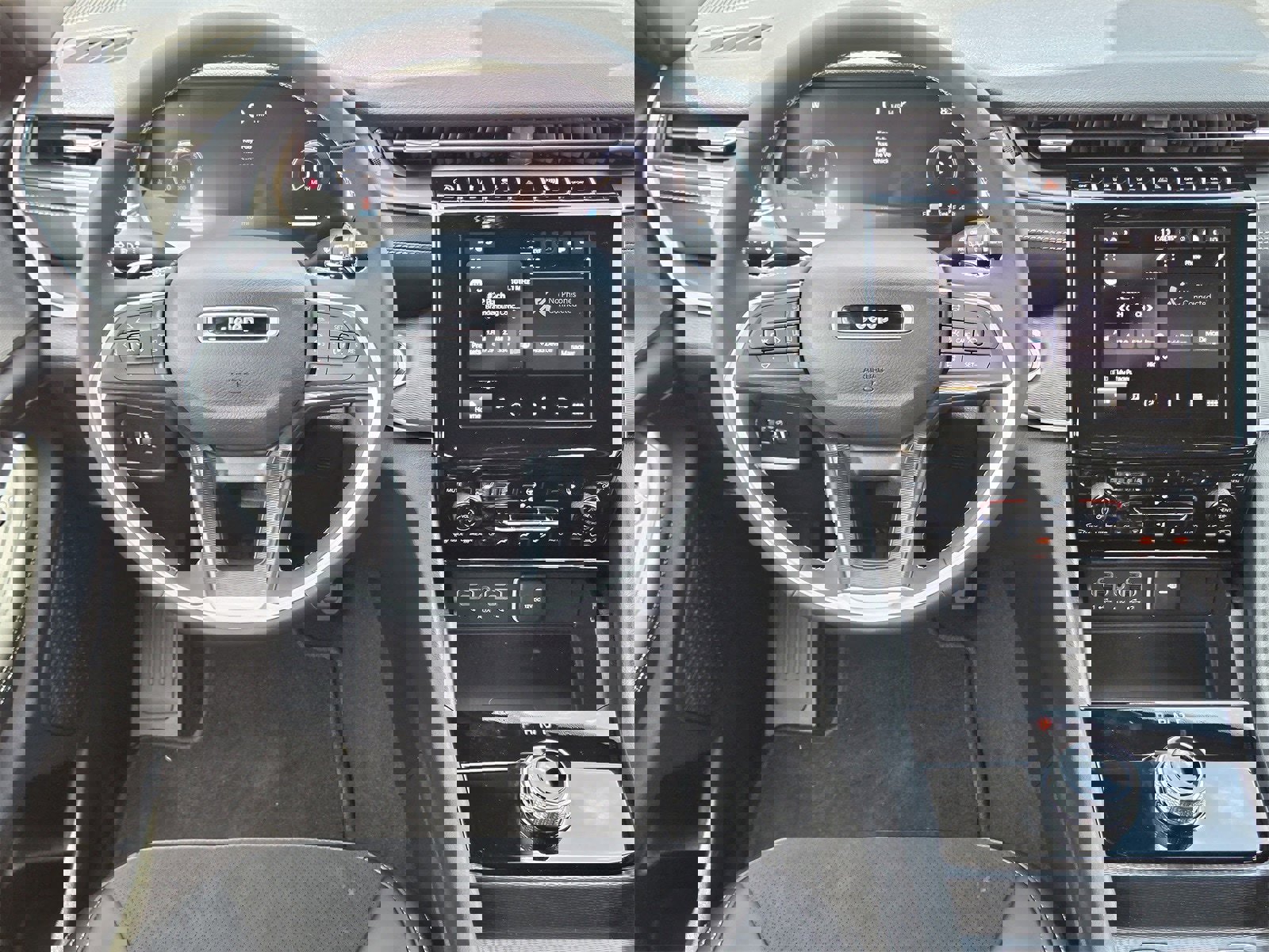 New 2025 Jeep Grand Cherokee L Altitude image 26