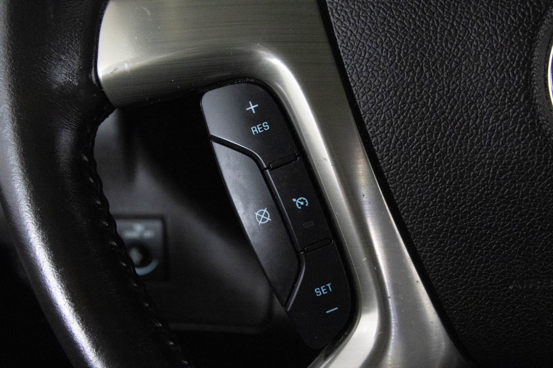 Used 2018 Chevrolet Express 3500 LT w/ LT Preferred Equipment Group image 28