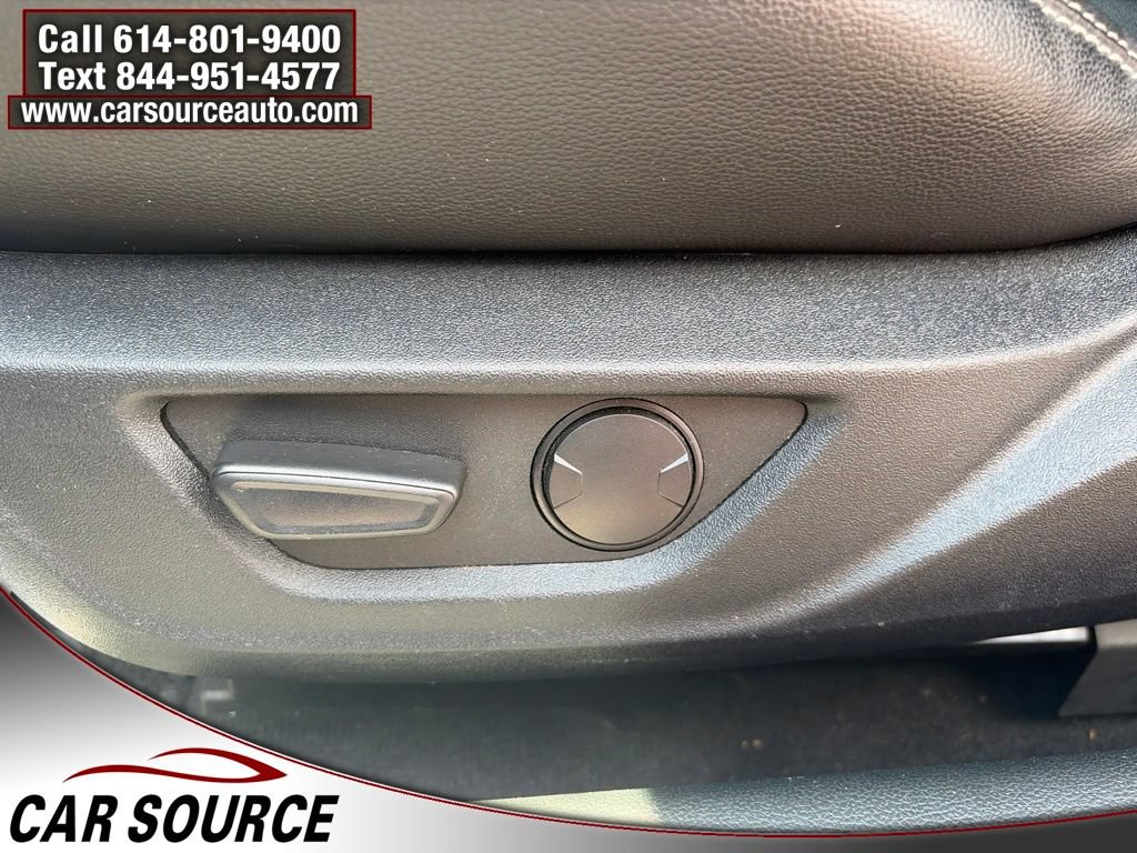Used 2020 Ford Mustang Premium RWD image 14