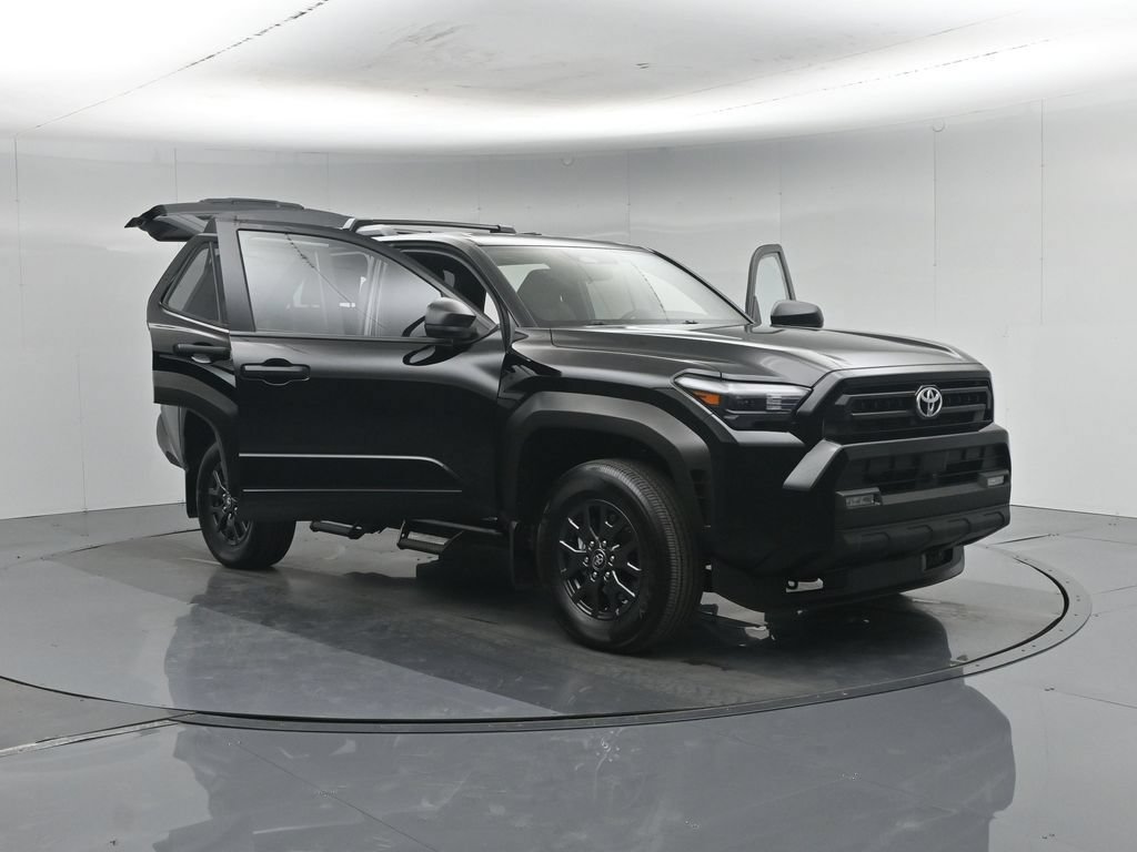 Used 2025 Toyota 4Runner SR5 AWD/4WD image 36