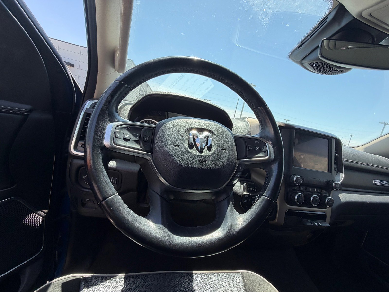 Used 2022 RAM 1500 Laramie AWD/4WD image 11