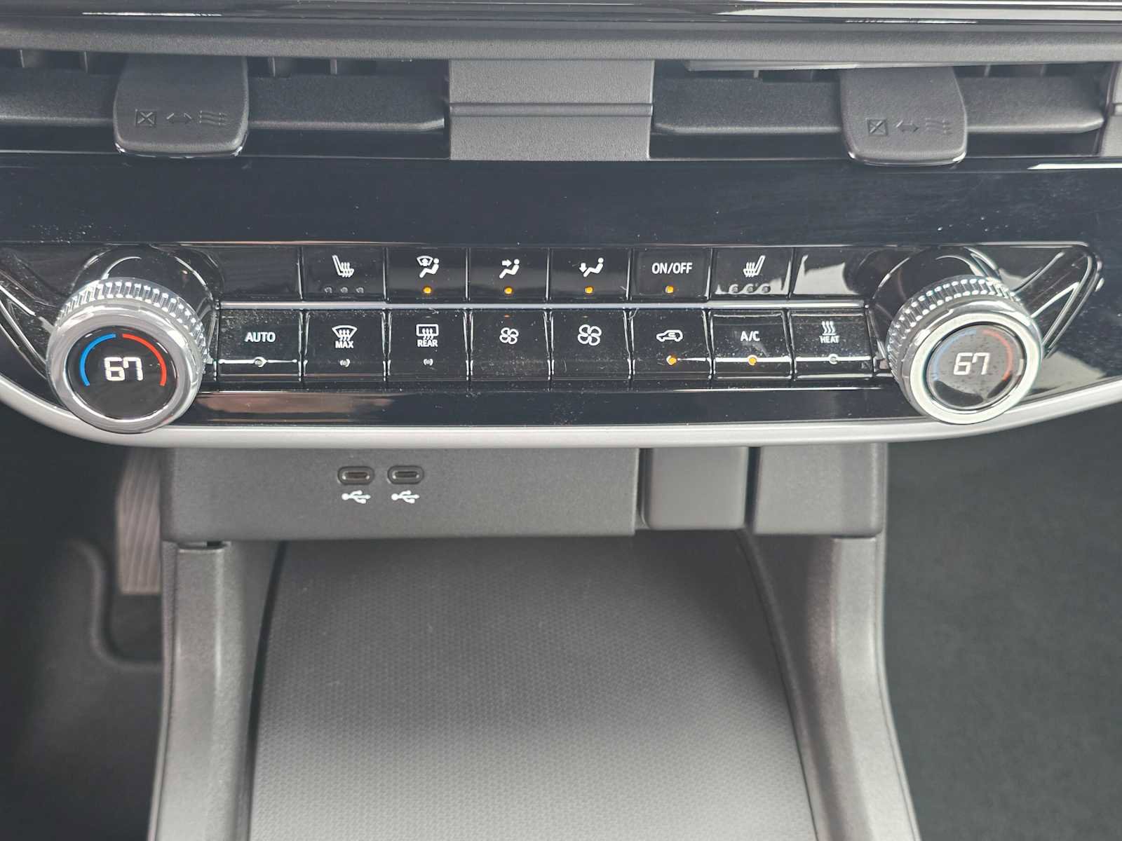 Used 2024 Honda Prologue EX image 29