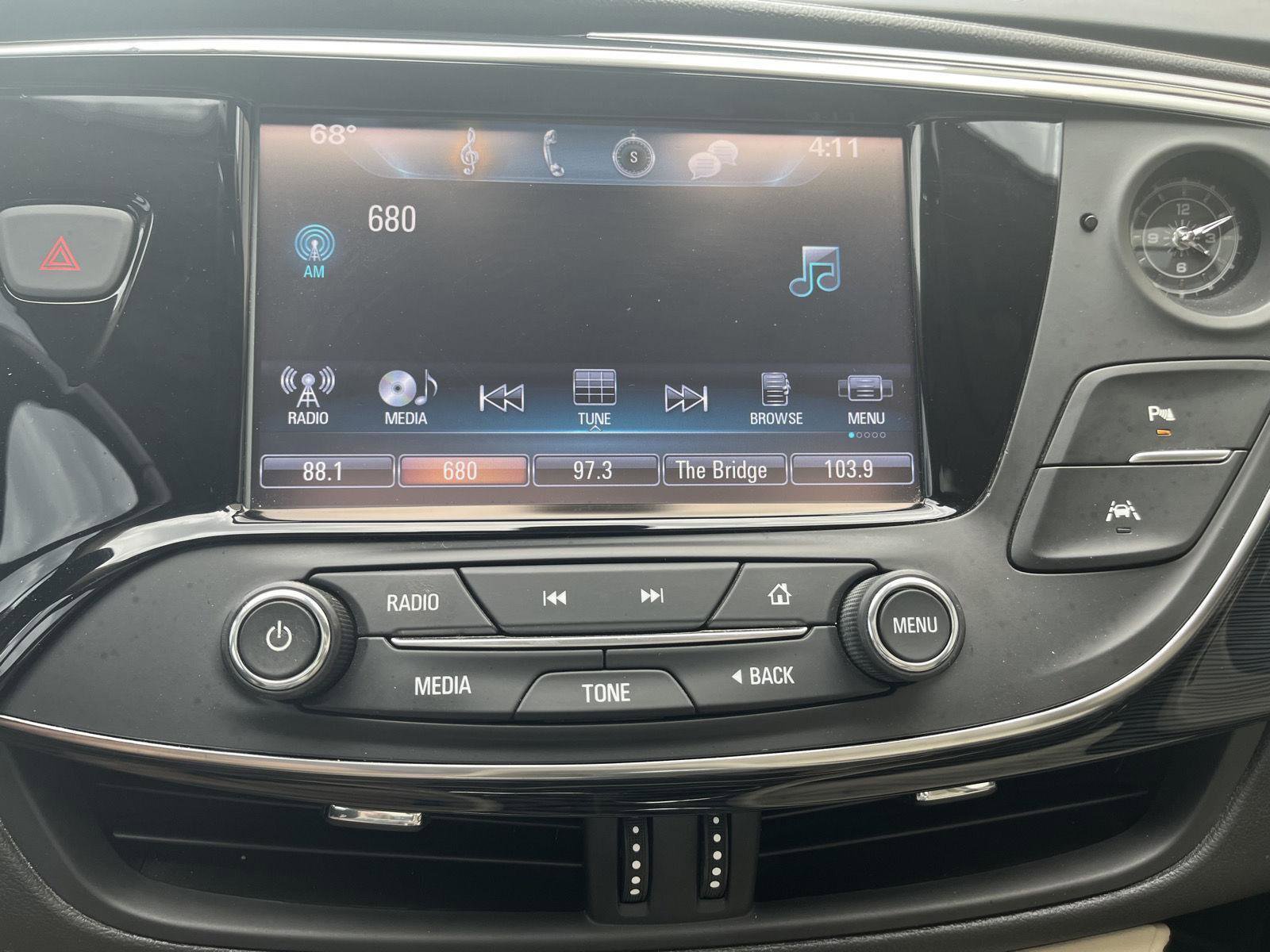 Used 2017 Buick Envision Premium AWD/4WD image 22