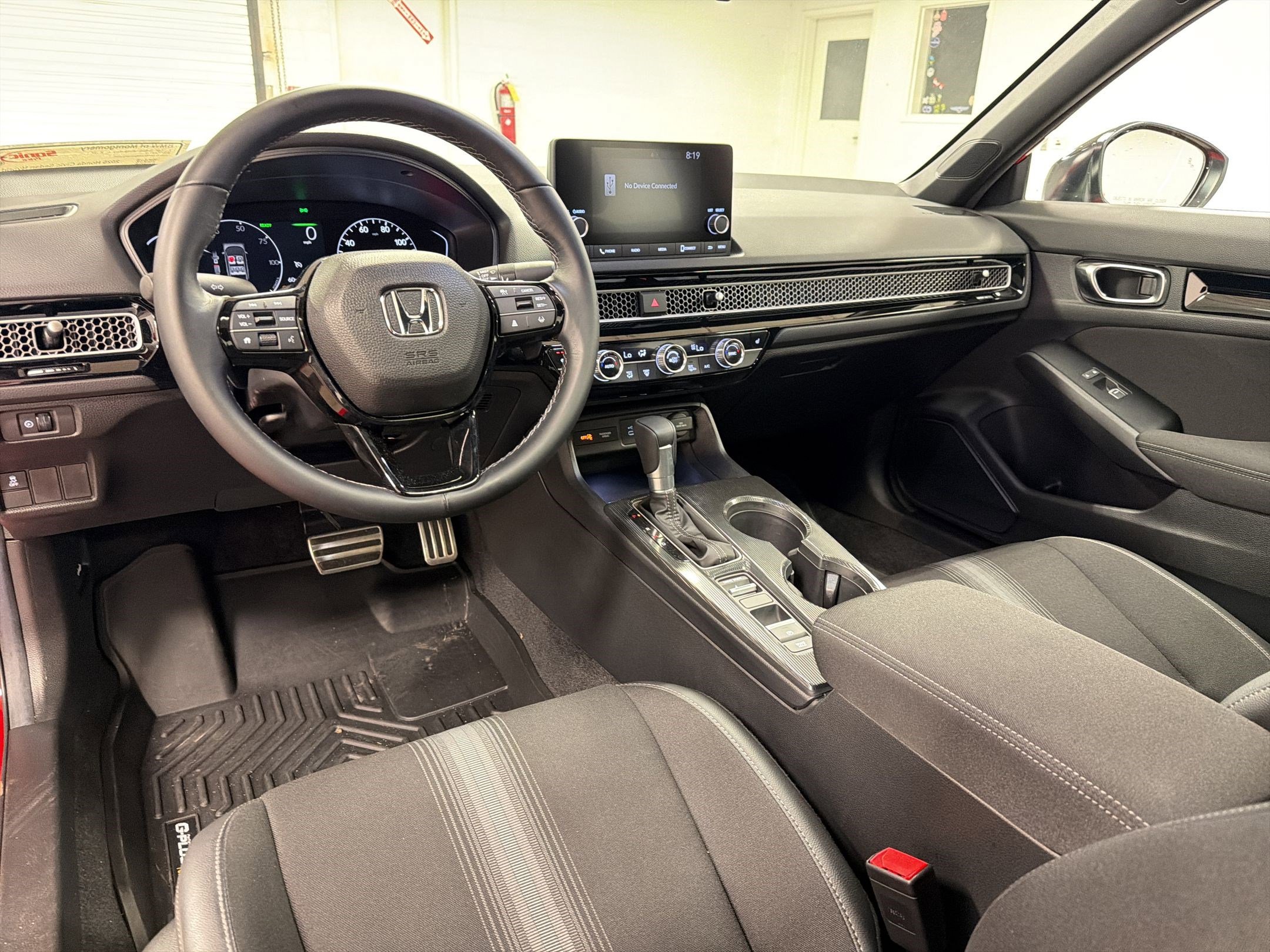 Used 2025 Honda Civic FWD Hybrid Sedan image 28