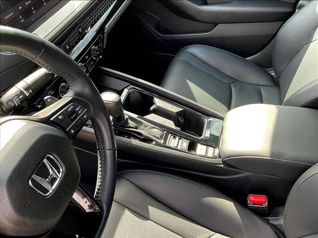 Used 2025 Honda Accord Sport image 14