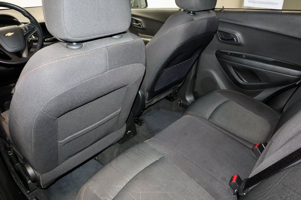 Used 2018 Chevrolet Trax LT w/ LPO, Protection Package image 20