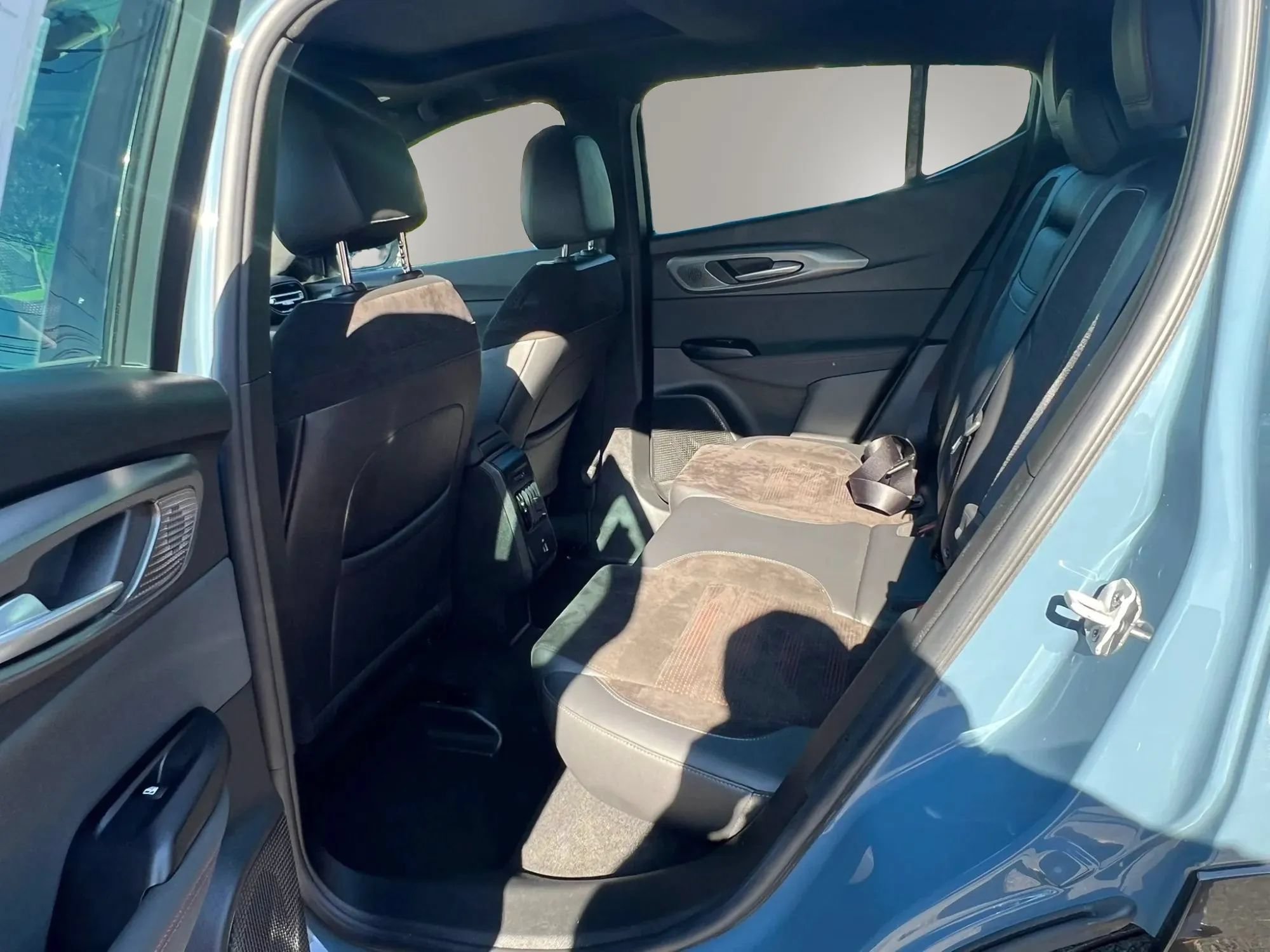 Used 2024 Dodge Hornet R/T Plus AWD/4WD image 28