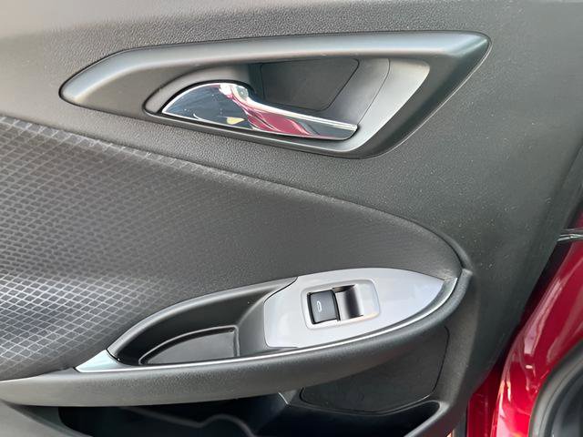 Used 2018 Chevrolet Malibu LT image 26