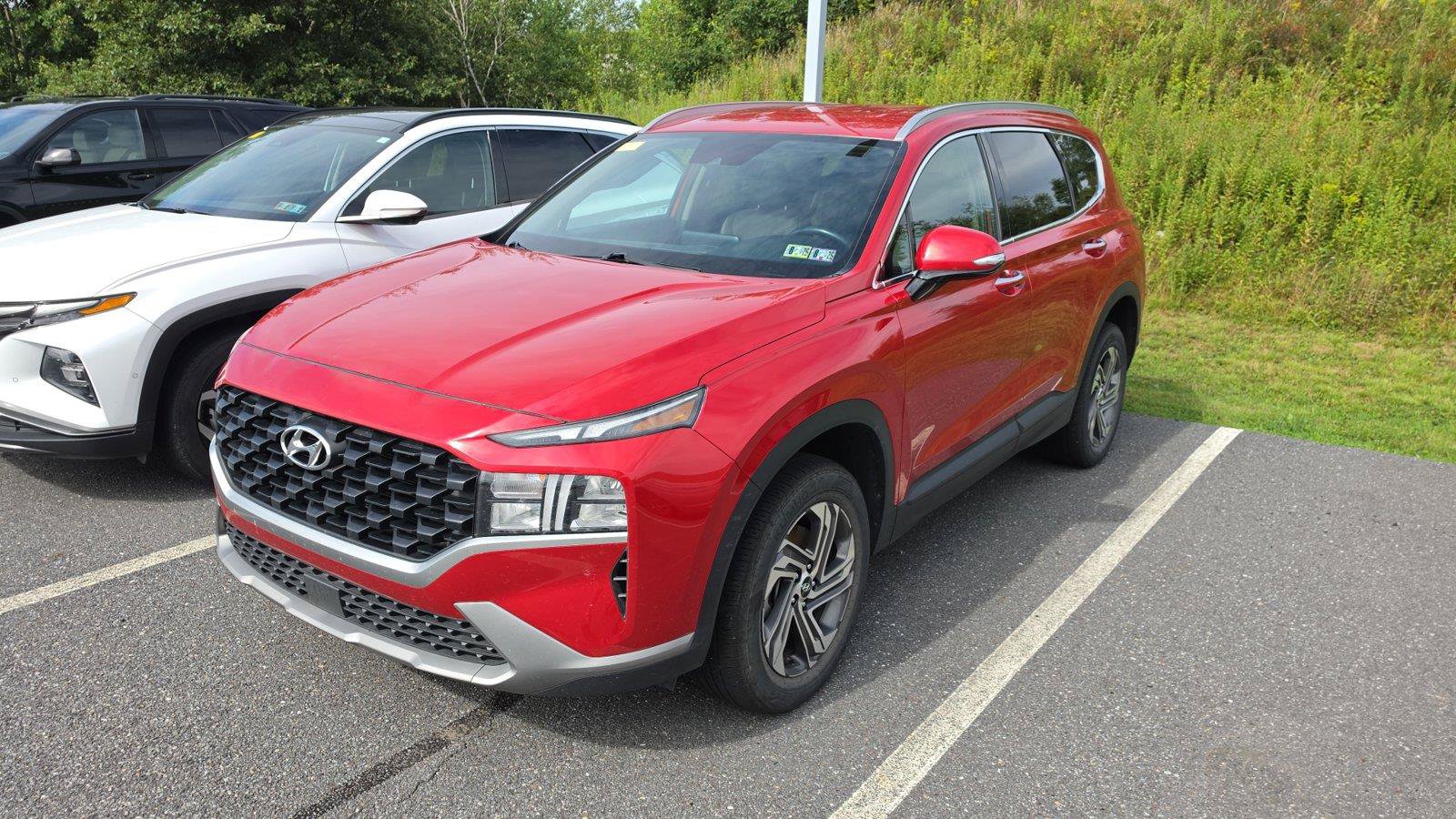 Certified 2023 Hyundai Santa Fe SEL AWD/4WD image 3