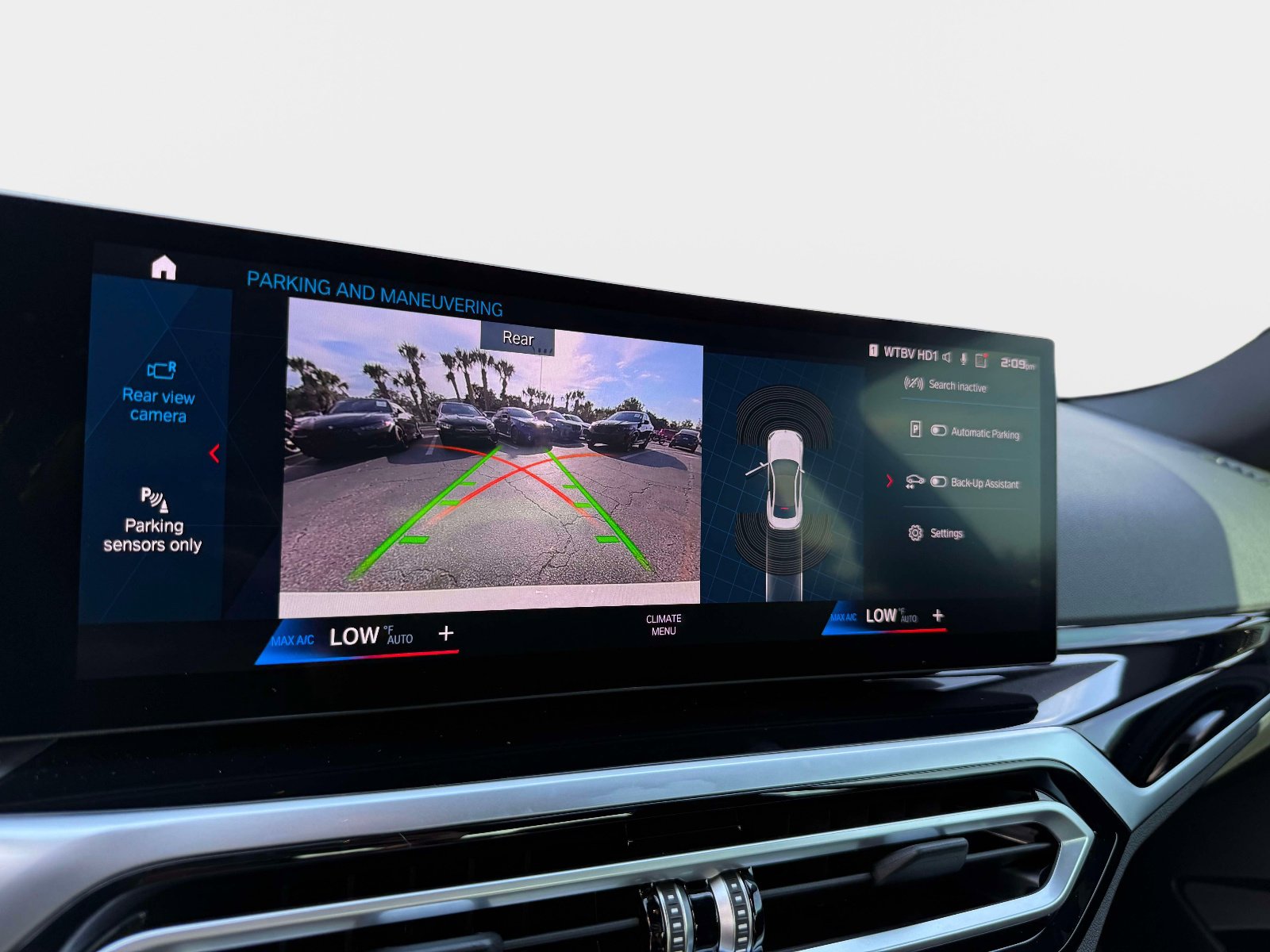 Used 2024 BMW M2 w/ Lighting Package image 40