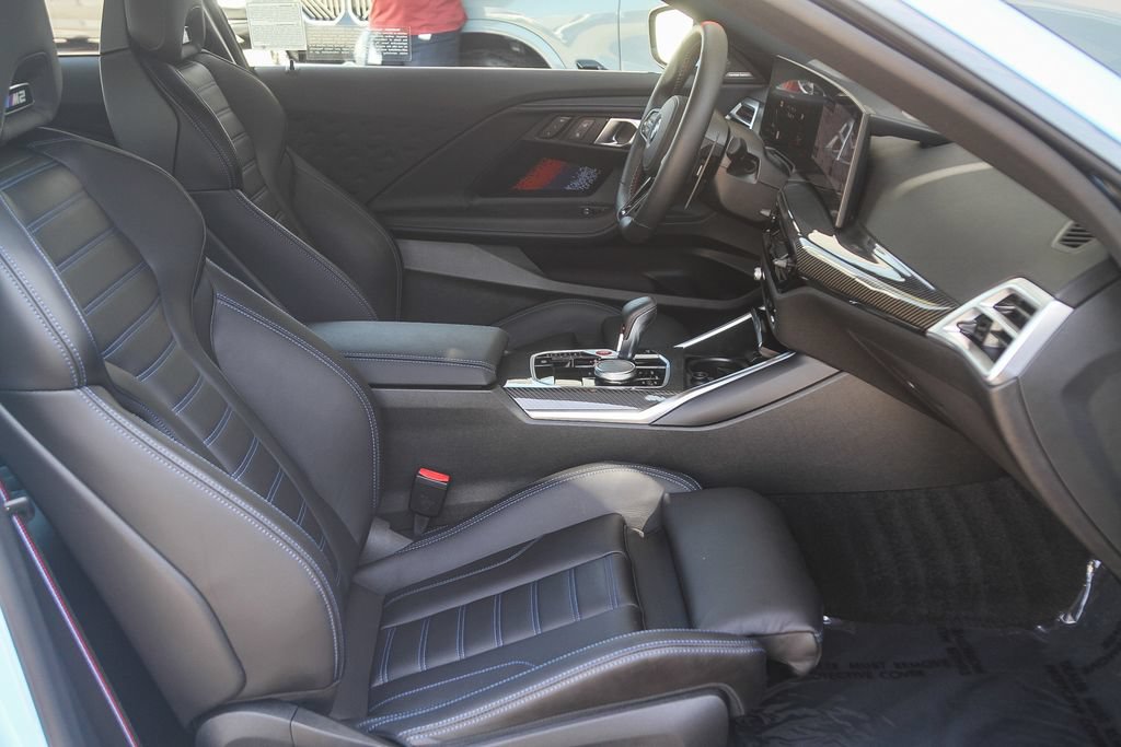 Used 2025 BMW M2 w/ Lighting Package RWD image 13