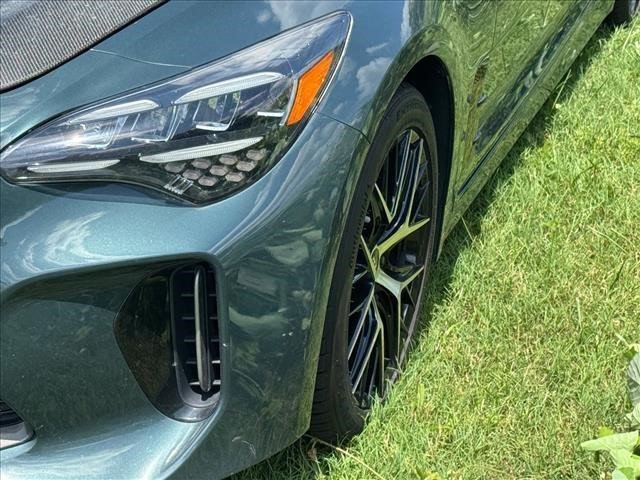 Used 2022 Kia Stinger GT-Line w/ Sun & Sound Package AWD/4WD image 4