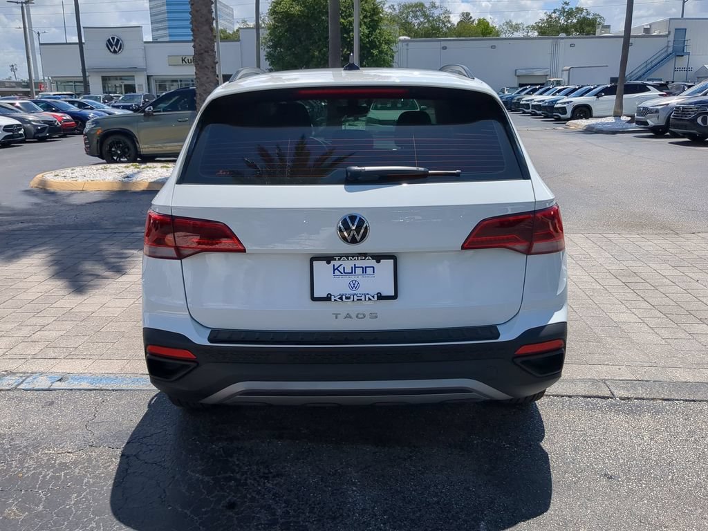 Used 2024 Volkswagen Taos S FWD image 5