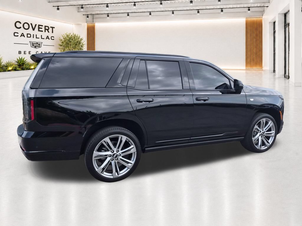 Certified 2026 Cadillac Escalade Platinum Sport w/ LPO, Floor Liner Package AWD/4WD image 15