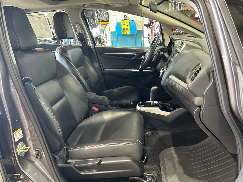 Used 2015 Honda Fit EX image 38