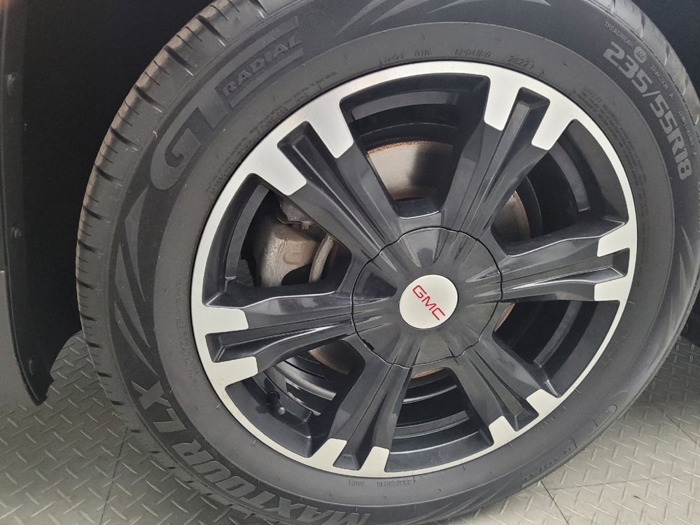 Used 2017 GMC Terrain SLE w/ Technology Package FWD image 31