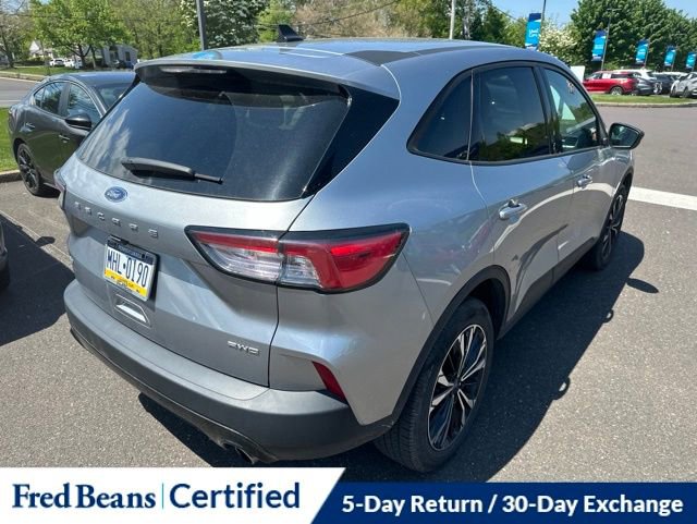 Used 2022 Ford Escape SE w/ SE Sport Appearance Package AWD/4WD image 11