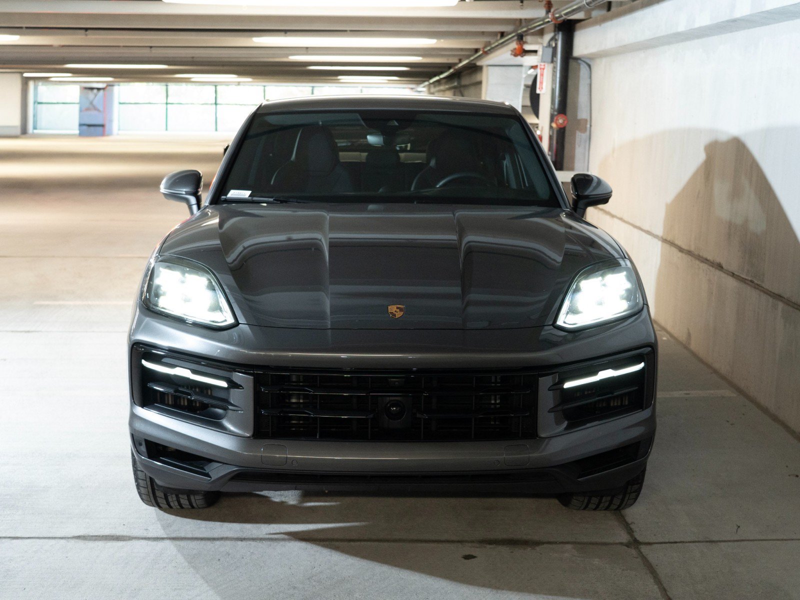 Certified 2024 Porsche Cayenne GTS AWD/4WD image 6