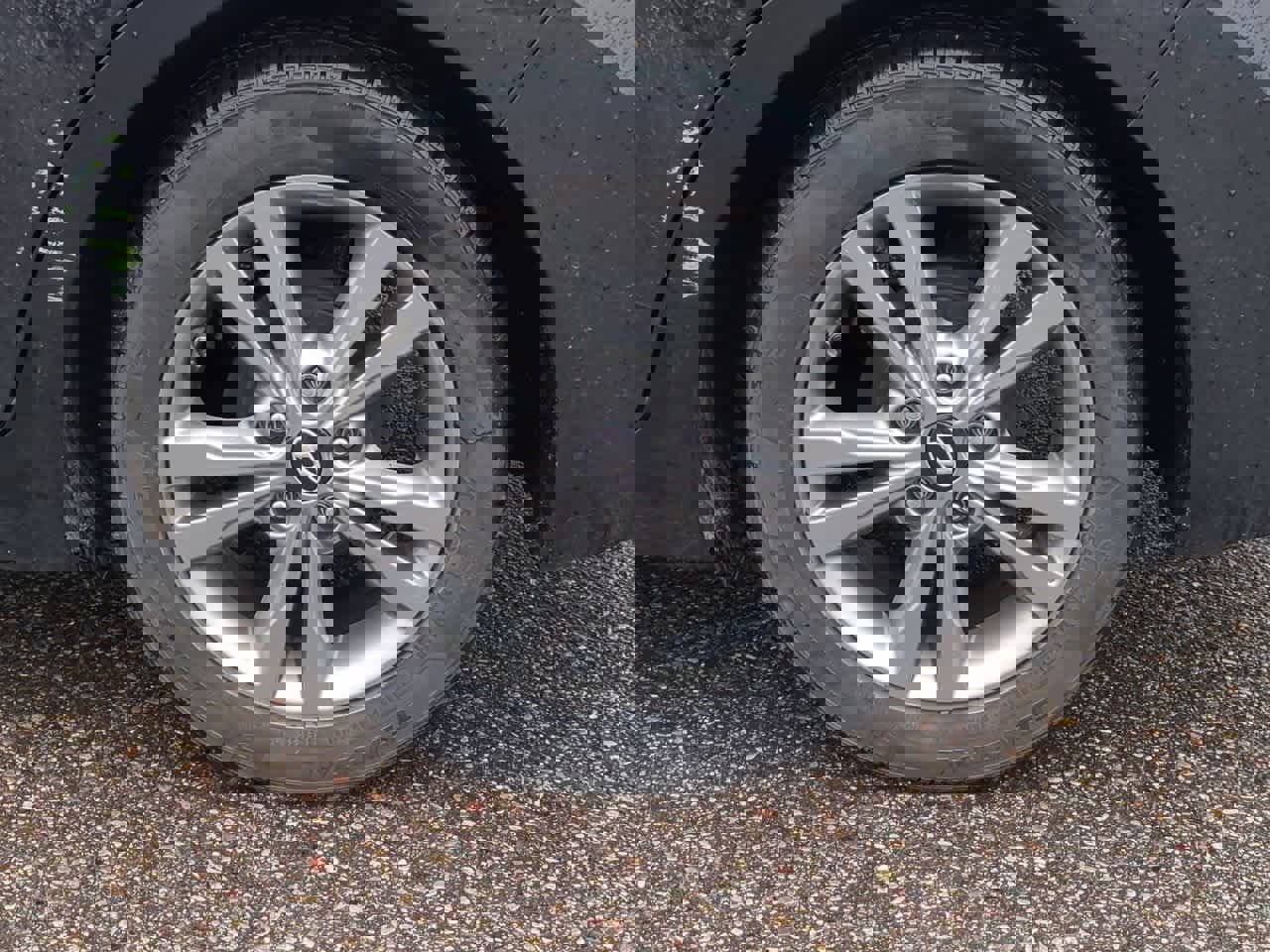 Used 2017 Hyundai Elantra Value Edition image 13