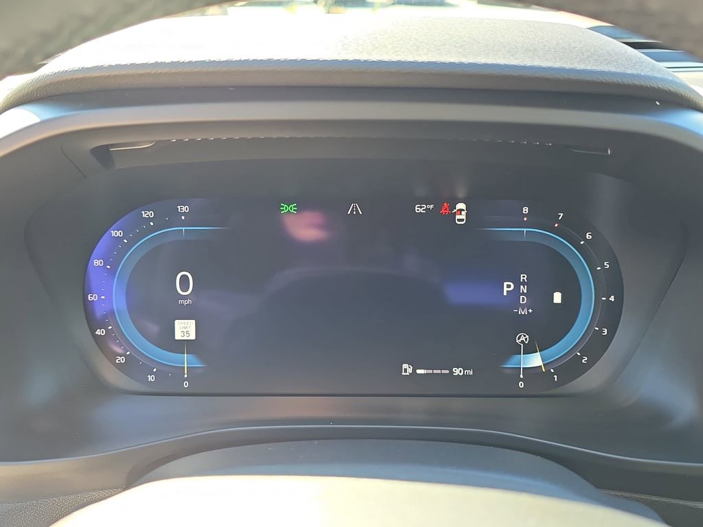 Used 2023 Volvo XC40 B5 Plus w/ Driver Assist Package image 24