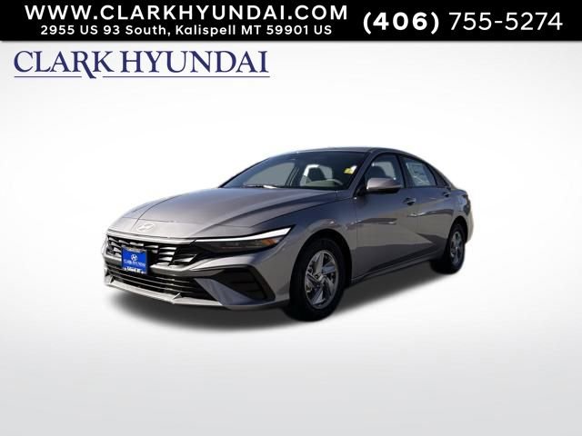 Used 2025 Hyundai Elantra SE FWD image 1
