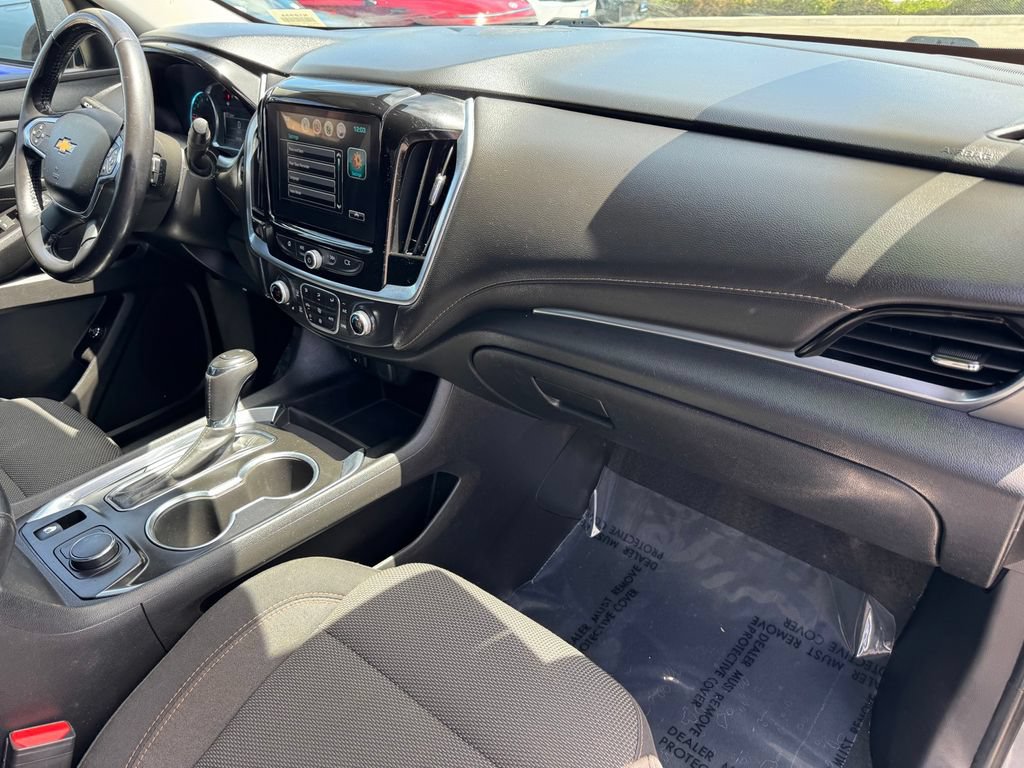 Used 2019 Chevrolet Traverse LT FWD image 6