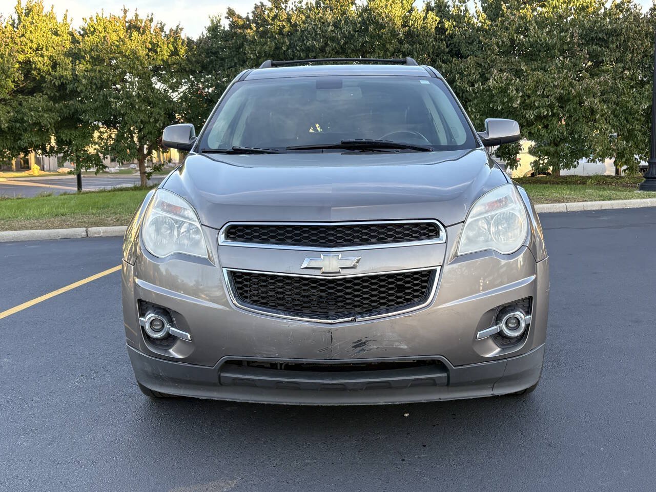 Used 2010 Chevrolet Equinox LT w/ Cargo Management Package AWD/4WD image 4