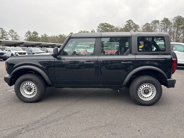 New 2025 Ford Bronco 4-Door image 2