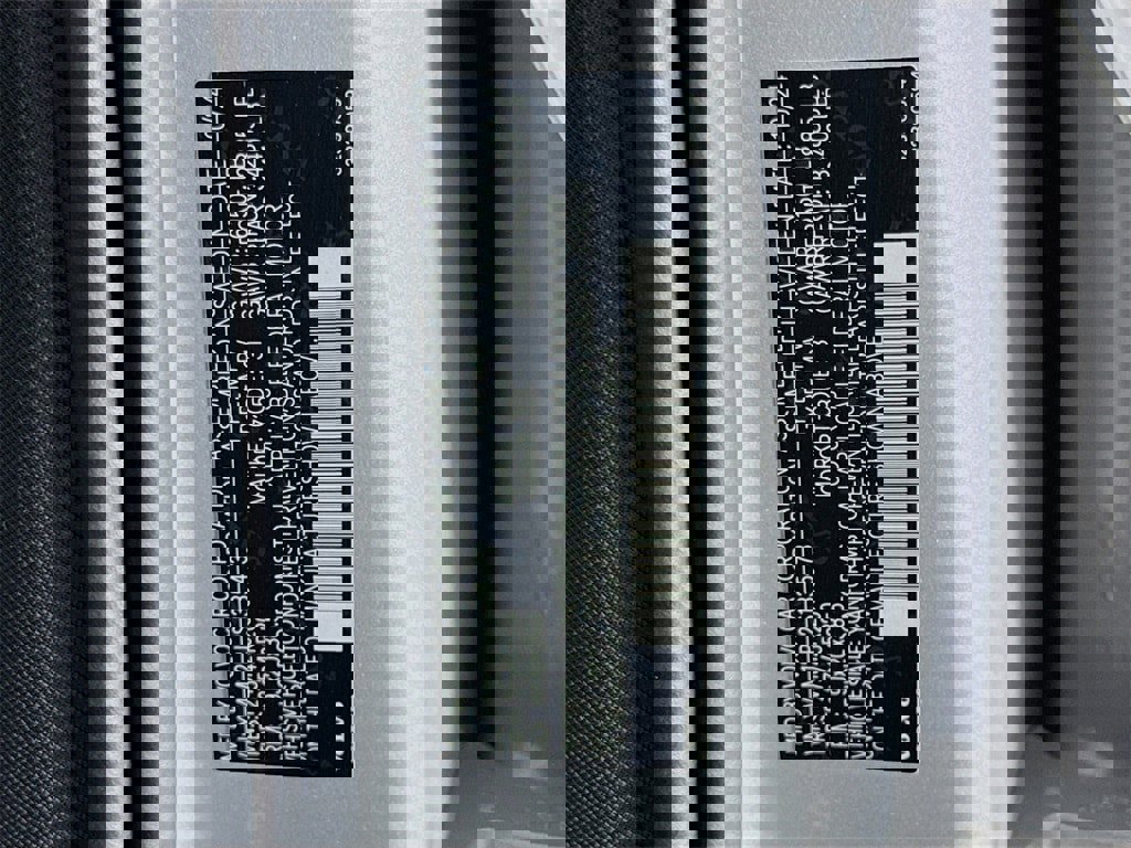 Certified 2025 Volvo XC90 B5 Core image 33