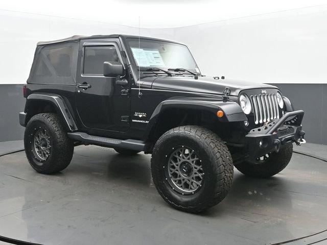 Used 2017 Jeep Wrangler Sahara w/ Connectivity Group image 7