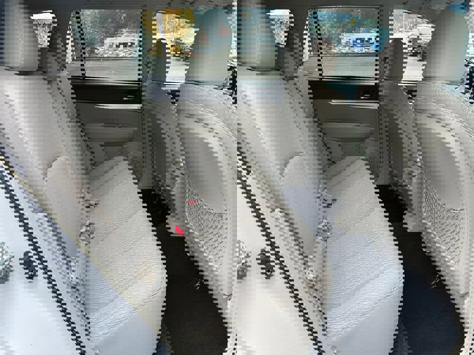 Used 2012 Subaru Outback 2.5i Premium w/ All-Weather Pkg image 12