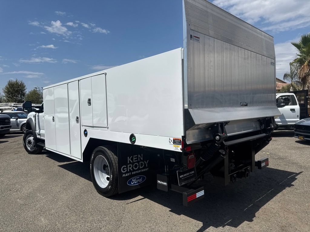New 2026 Ford F550 2WD Regular Cab Super Duty image 6