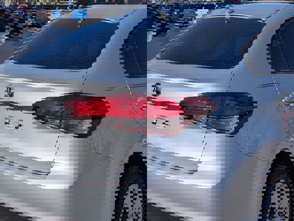 Used 2018 Kia Forte LX w/ LX Rear Camera Package image 7