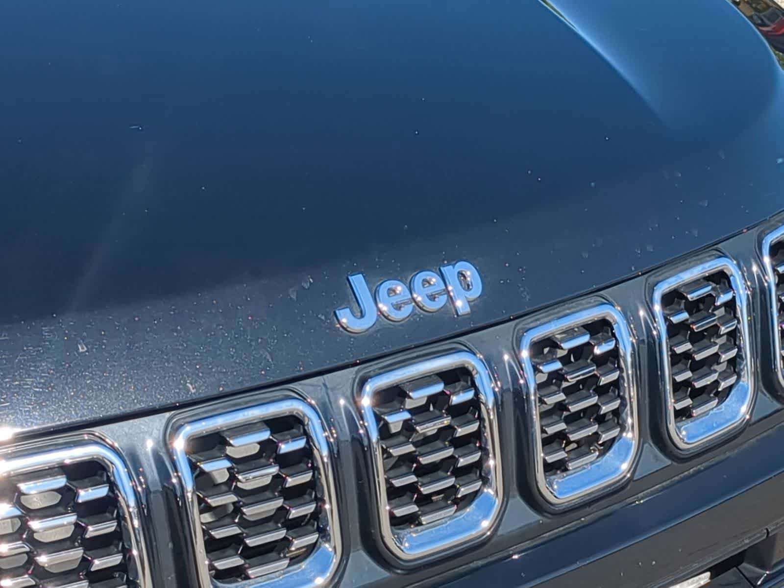 Certified 2025 Jeep Compass Limited AWD/4WD image 12