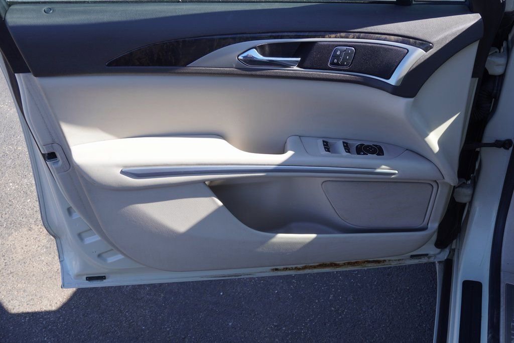 Used 2016 Lincoln MKZ AWD w/ Equipment Group 300A Reserve image 11