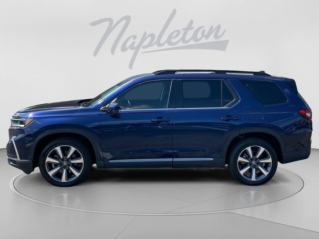 Used 2024 Honda Pilot Elite image 2