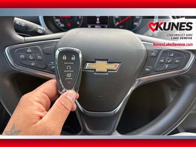 Used 2024 Chevrolet Malibu LT image 32