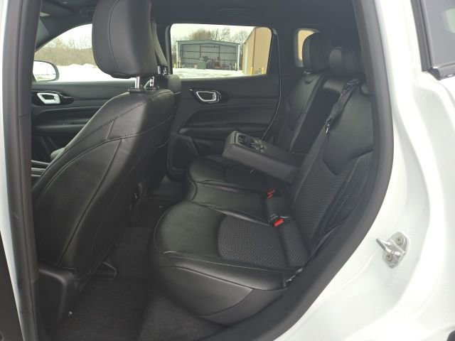 New 2026 Jeep Compass Latitude image 6