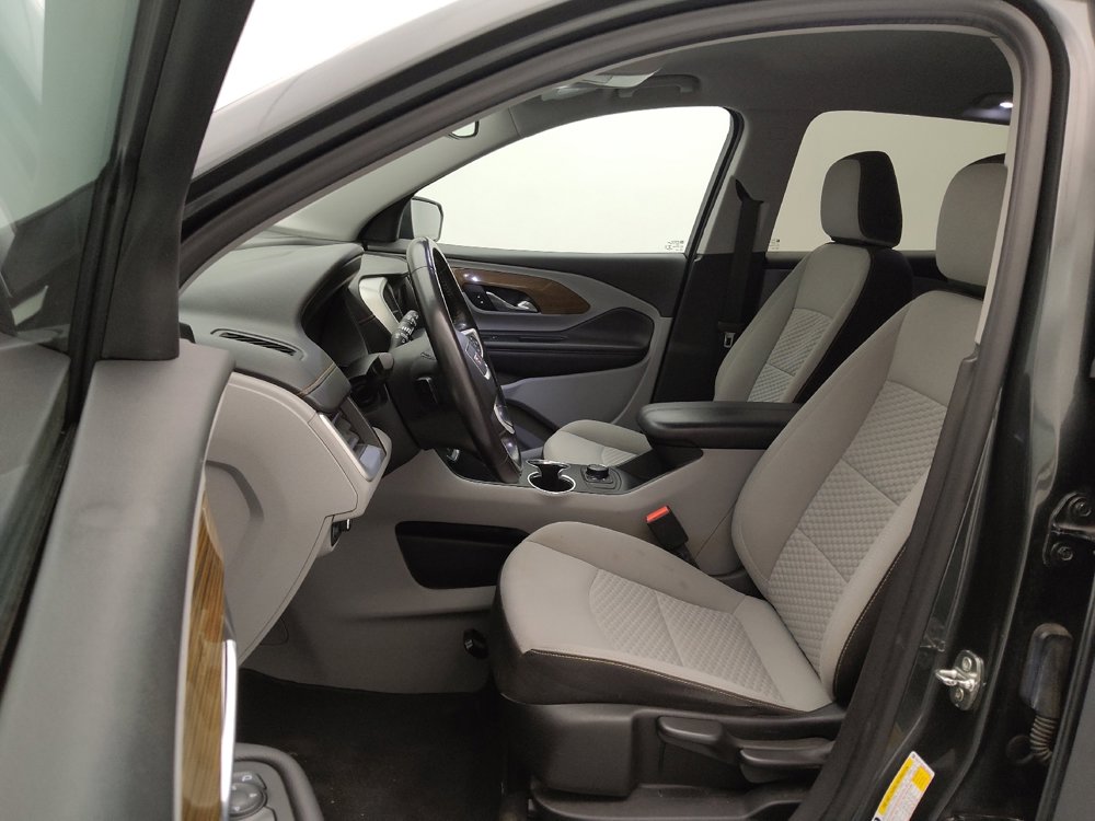 Used 2021 GMC Terrain SLE image 17