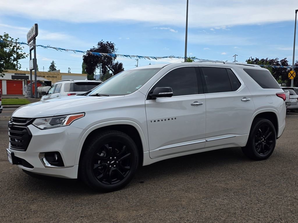 Used 2019 Chevrolet Traverse Premier w/ LPO, Blackout Package AWD/4WD video 1