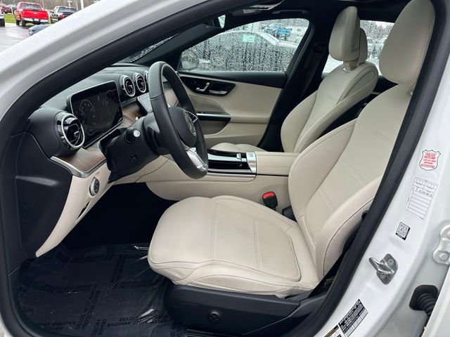 Used 2025 Mercedes-Benz C 300 4MATIC Sedan image 9