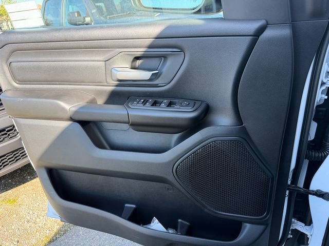 New 2026 RAM 1500 Express image 17
