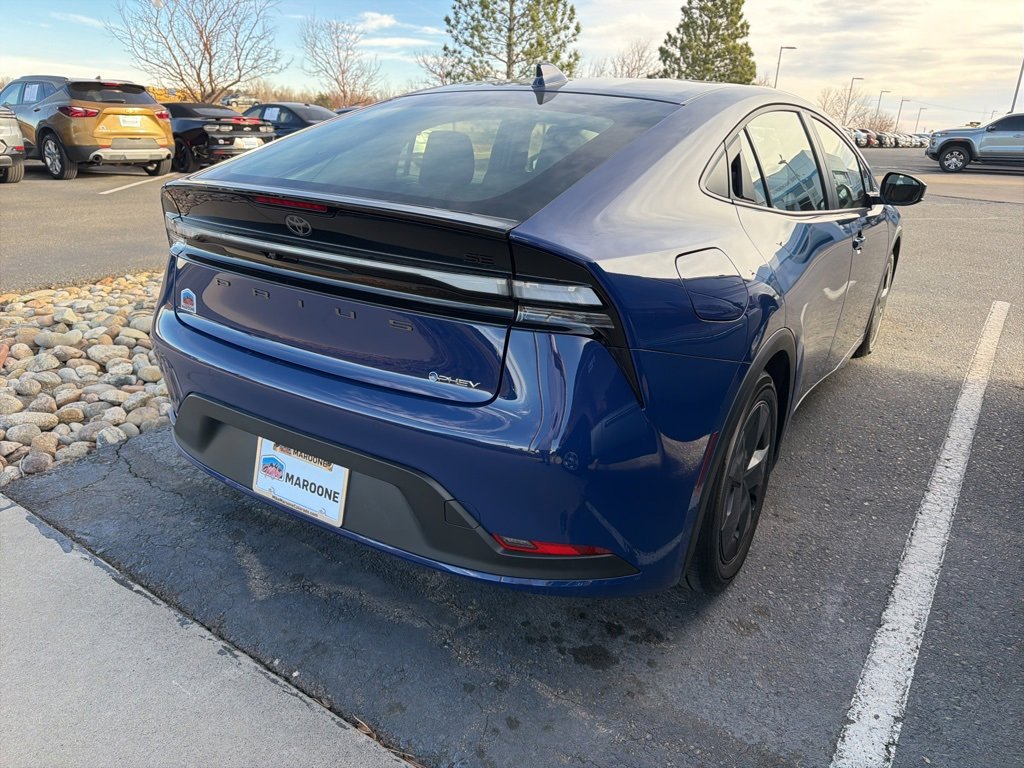 Used 2025 Toyota Prius Plug-In Hybrid image 5