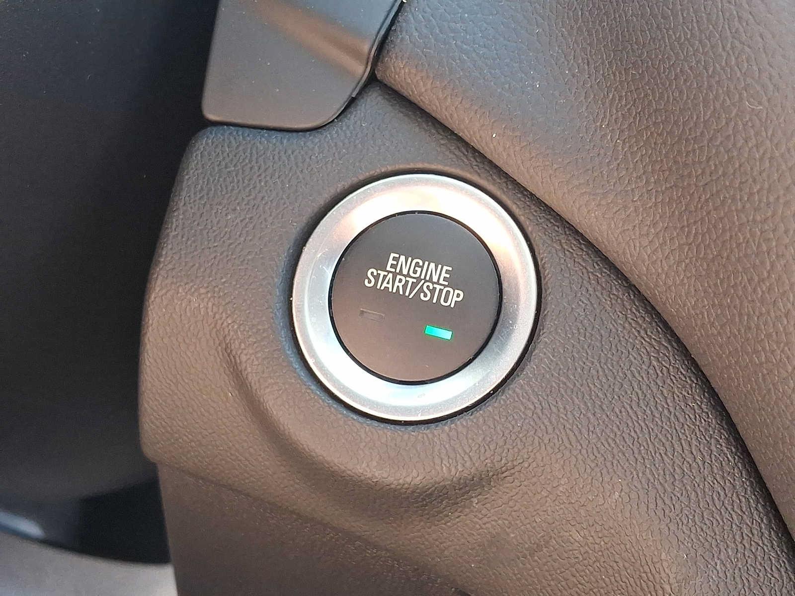Certified 2024 Chevrolet Equinox LT FWD image 24